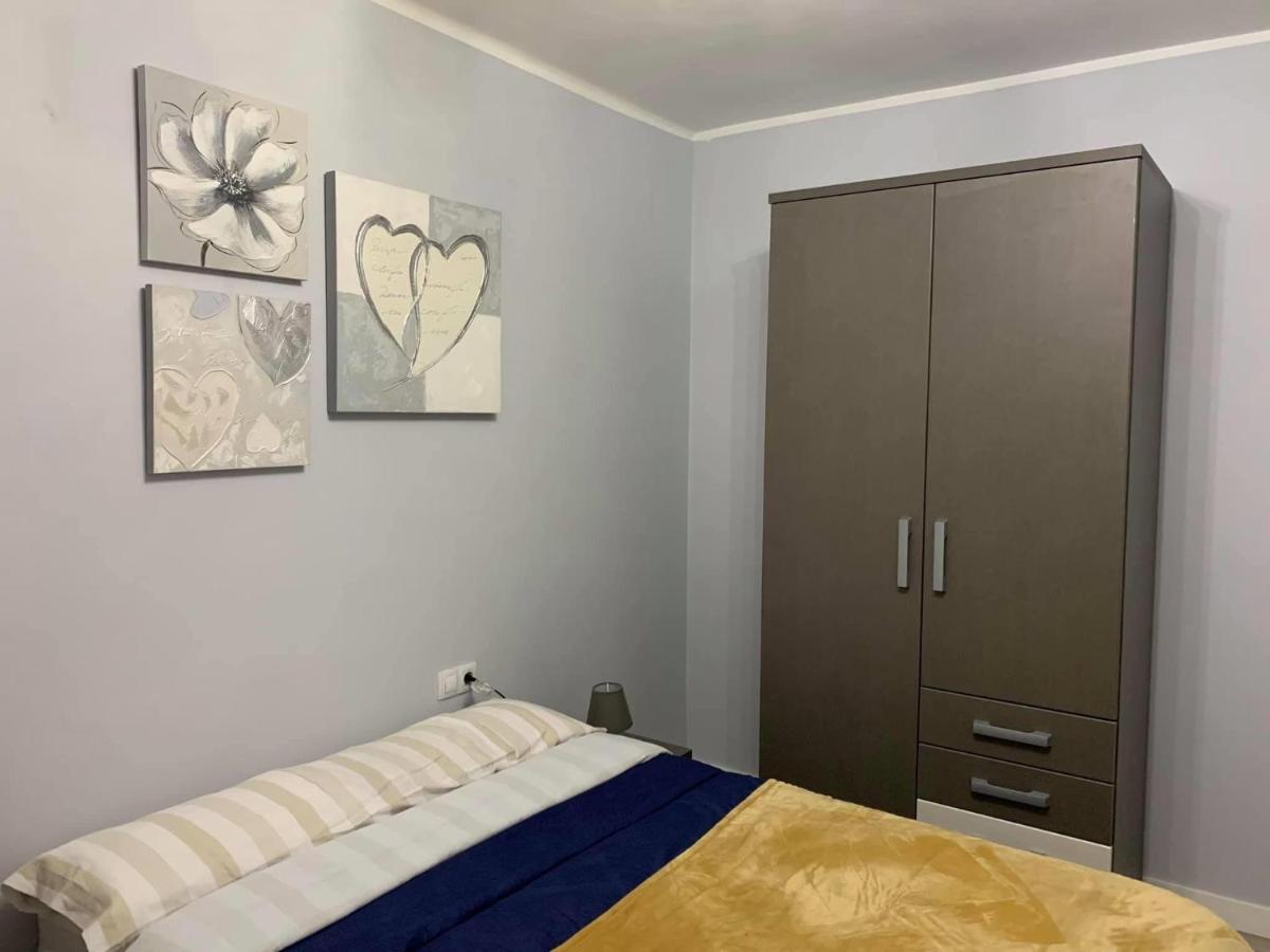 La Rosa Azul Rooms Ponferrada Luaran gambar